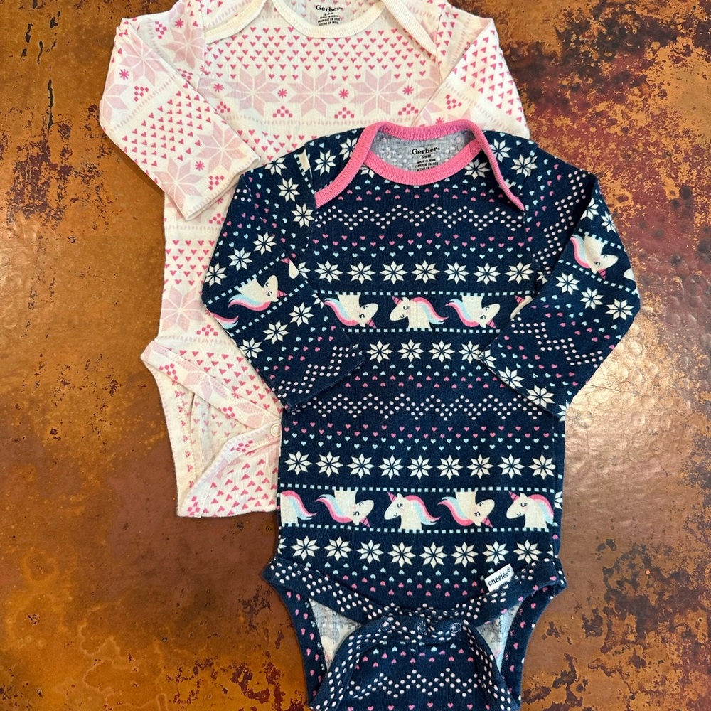(2 pack) Christmas Onesies